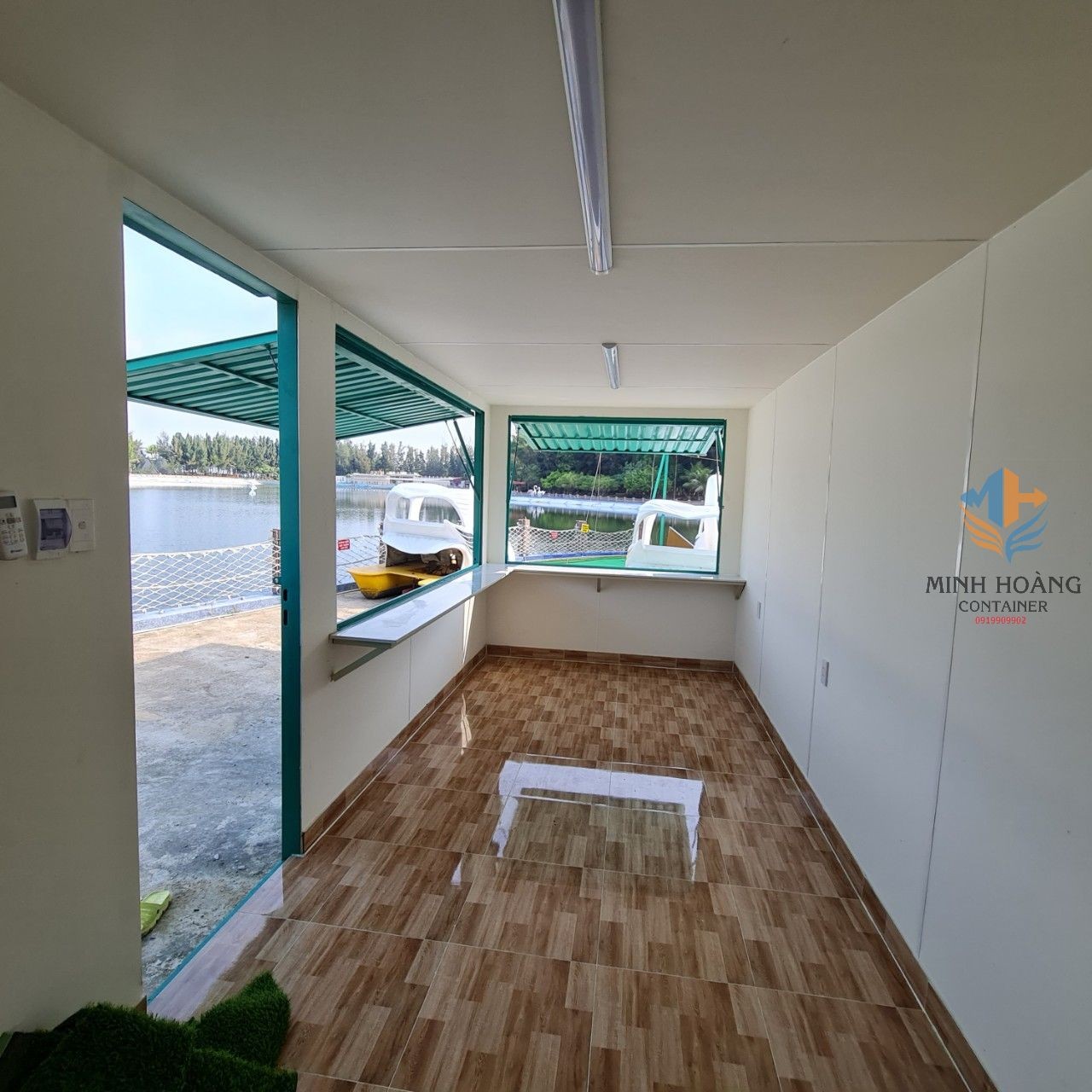 Container Cafe 20 Feet